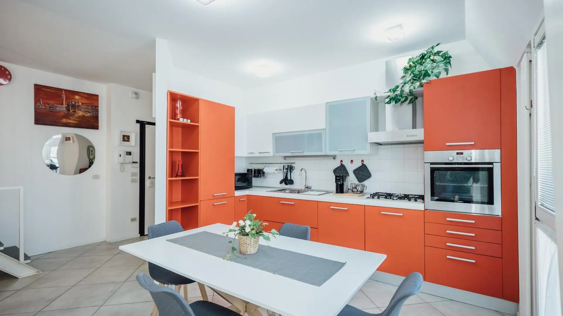 Free Garage 20 Min From Venice - Business House Mestre 0*,  Italia